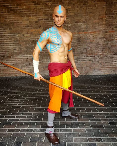 avatar cosplay aang